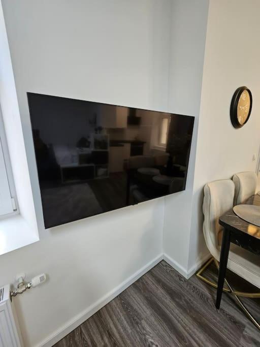 Affordable Suite In Vienna'S Hotpoint ภายนอก รูปภาพ