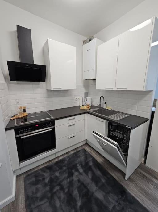 Affordable Suite In Vienna'S Hotpoint ภายนอก รูปภาพ